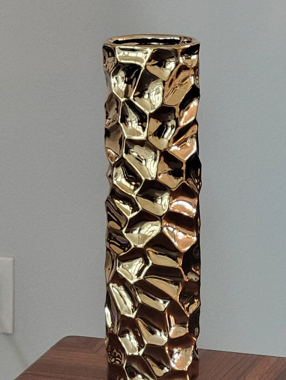 Modern,Metallic Gold Textured Ceramic Vase 12